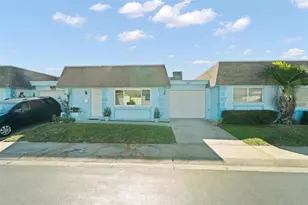 7050 Versailles N, Pinellas Park, FL 33781 - Photo 4