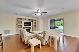 11911 Sunburst Marble Rd, Riverview, FL 33579 - Photo 8