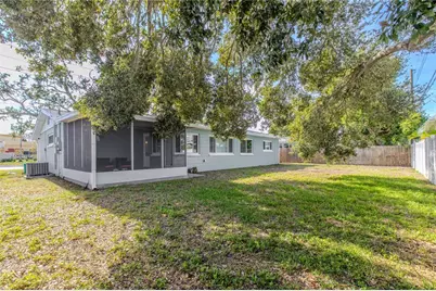 11615 Park Boulevard, Seminole, FL 33772 - Photo 16
