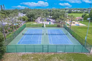 1717 Mapleleaf Blvd, Oldsmar, FL 34677 - Photo 70