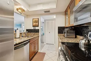 5220 Brittany Dr S, Saint Petersburg, FL 33715 - Photo 4