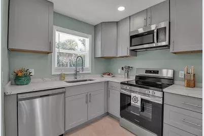 713 Saint Judes Drive S #1, Longboat Key, FL 34228 - Photo 6