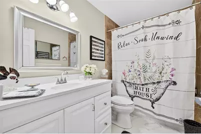 2040 World Parkway Boulevard #34, Clearwater, FL 33763 - Photo 16