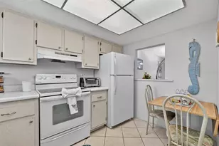 1524 Lakeview Rd, Clearwater, FL 33756 - Photo 10