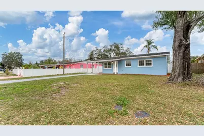 8611 Chinaberry Drive, Tampa, FL 33637 - Photo 14