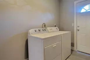 6625 S West Shore Blvd, Tampa, FL 33616 - Photo 8