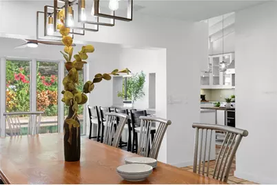 12915 Golf Crest Terrace, Tampa, FL 33618 - Photo 28
