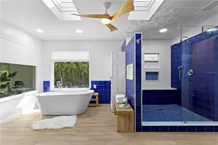 12915 Golf Crest Terrace, Tampa, FL 33618 - Photo 18