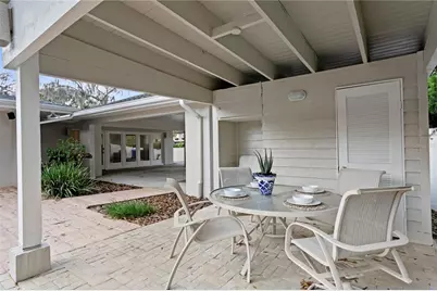 12915 Golf Crest Terrace, Tampa, FL 33618 - Photo 56