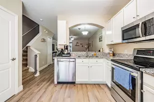 5886 Fishhawk Ridge Dr, Lithia, FL 33547 - Photo 10