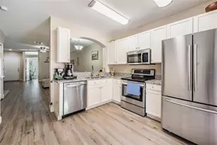 5886 Fishhawk Ridge Dr, Lithia, FL 33547 - Photo 12