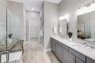 7452 Summer Ct, Sarasota, FL 34231 - Photo 12