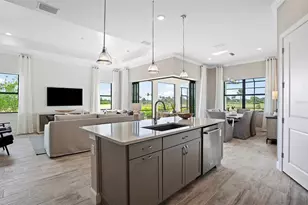 7452 Summer Ct, Sarasota, FL 34231 - Photo 6