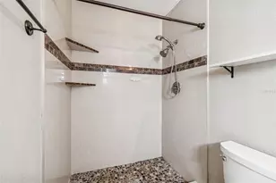 3010 Pinellas Point Dr S, Saint Petersburg, FL 33712 - Photo 42