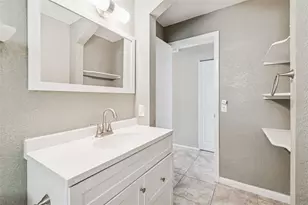 3010 Pinellas Point Dr S, Saint Petersburg, FL 33712 - Photo 32