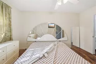 2228 NE Coachman Rd, Clearwater, FL 33765 - Photo 36