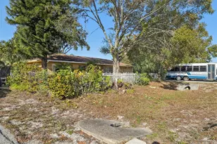 2228 NE Coachman Rd, Clearwater, FL 33765 - Photo 6