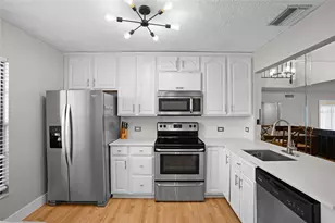 6140 Sun Blvd S, Saint Petersburg, FL 33715 - Photo 8