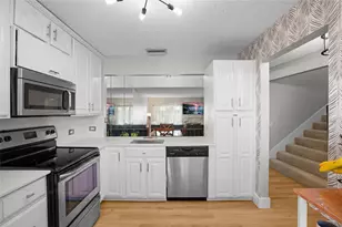 6140 Sun Blvd S, Saint Petersburg, FL 33715 - Photo 10