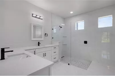 521 NW 5th Street, Cape Coral, FL 33993 - Photo 8