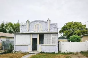 2737 W Green St, Tampa, FL 33607 - Photo 1