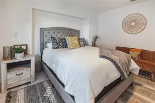 1828 Sunrise Blvd, Clearwater, FL 33760 - Photo 10