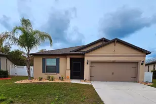8594 Rindge Rd, Polk City, FL 33868 - Photo 2