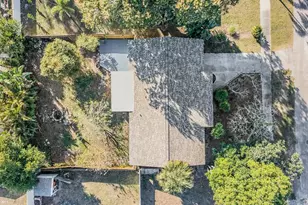 2025 Plaza Dolores, Clearwater, FL 33755 - Photo 26