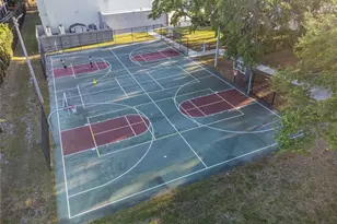 1318 Moreland Dr, Clearwater, FL 33764 - Photo 40