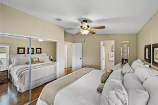 35921 Hermoso Ln, Zephyrhills, FL 33541 - Photo 22