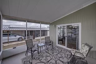 35921 Hermoso Ln, Zephyrhills, FL 33541 - Photo 32