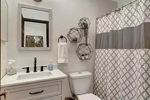 4855 Tuscan Loon Dr, Tampa, FL 33619 - Photo 16