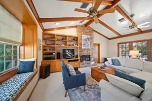 14940 Cathy Ln, Largo, FL 33774 - Photo 12