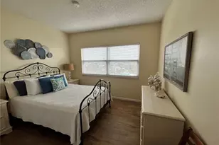 880 Mandalay Ave, Clearwater Beach, FL 33767 - Photo 18