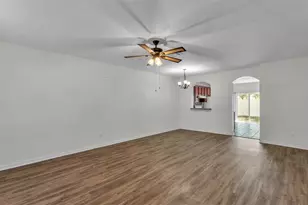 12403 Foxmoor Peak Dr, Riverview, FL 33579 - Photo 4