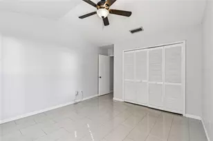 13022 Arborview Pl, Tampa, FL 33618 - Photo 18