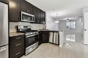 13022 Arborview Pl, Tampa, FL 33618 - Photo 2