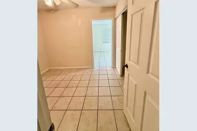 5502 S Elkins Avenue, Tampa, FL 33611 - Photo 6