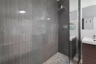 606 E Lambright St, Tampa, FL 33604 - Photo 24