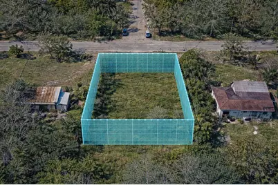 6217 N 49th Street, Tampa, FL 33610 - Photo 1