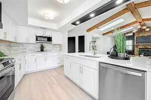 2513 Frisco Dr, Clearwater, FL 33761 - Photo 12