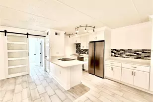 8901 Blind Pass Rd, Saint Pete Beach, FL 33706 - Photo 2