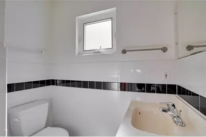 5135 101st Street N, Saint Petersburg, FL 33708 - Photo 16