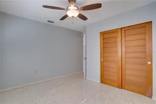 5135 101st St N, Saint Petersburg, FL 33708 - Photo 20