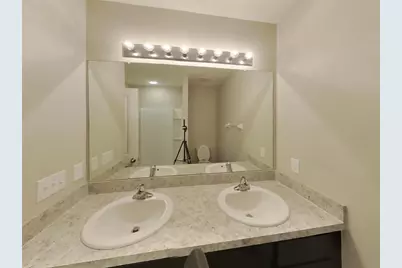 [Address not provided], Tampa, FL 33616 - Photo 10