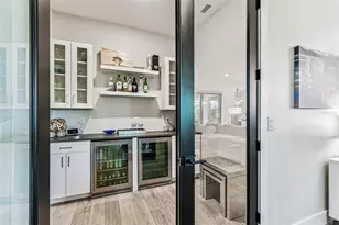 3704 S Lynwood, Tampa, FL 33611 - Photo 24