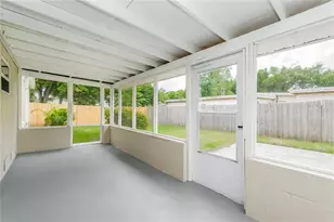 1909 Glen Echo Ln, Clearwater, FL 33760 - Photo 6