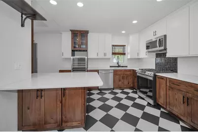 1529 Paloma Lane, Dunedin, FL 34698 - Photo 2