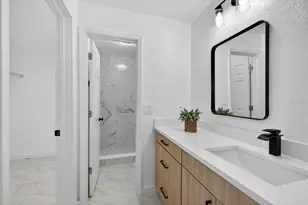 9501 Drakemill Ct, Tampa, FL 33615 - Photo 26