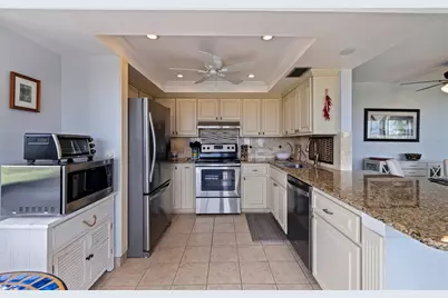 6104 Palma Del Mar Boulevard S #404, Saint Petersburg, FL 33715 - Photo 10